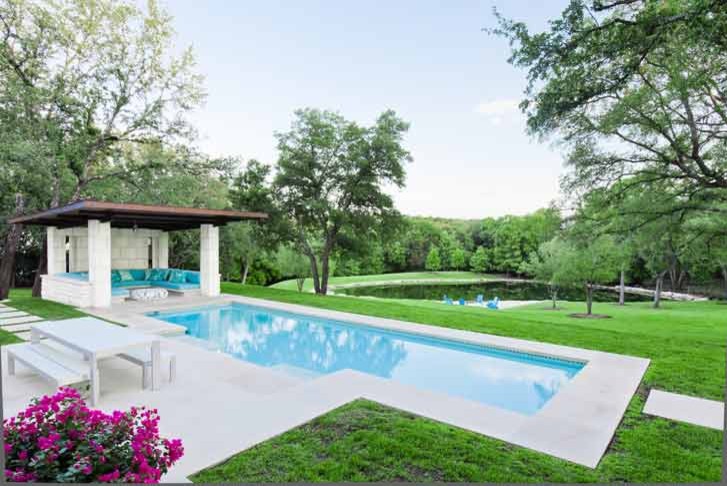 Modern swimming pool in Austin.