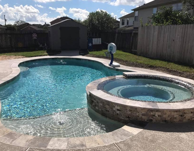 Pool Projects Craftsman Piscine Houston par McKinney Custom Pools Houzz
