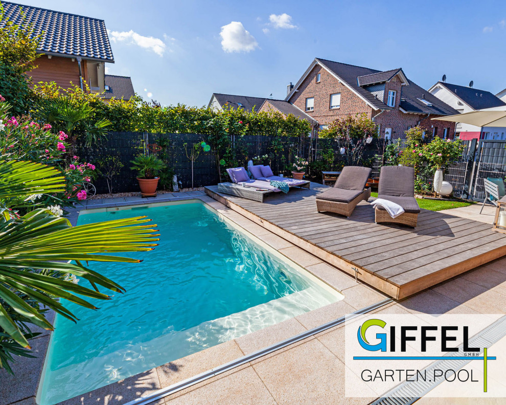Poolbau von Anfang bis Ende Traditional Pool Cologne by GIFFEL