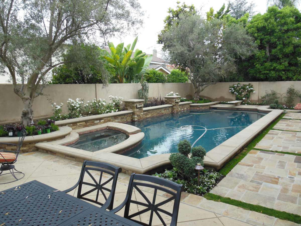 Pools - Traditional - Pool - Orange County - by Monaco Luxury Pools | Houzz