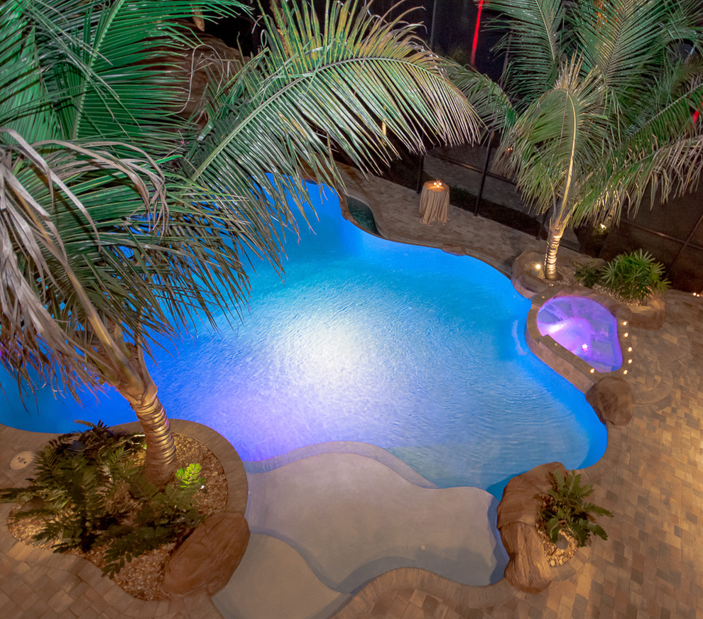 Pools, Patios & Porches Pool Orlando by Christopher Burton Homes