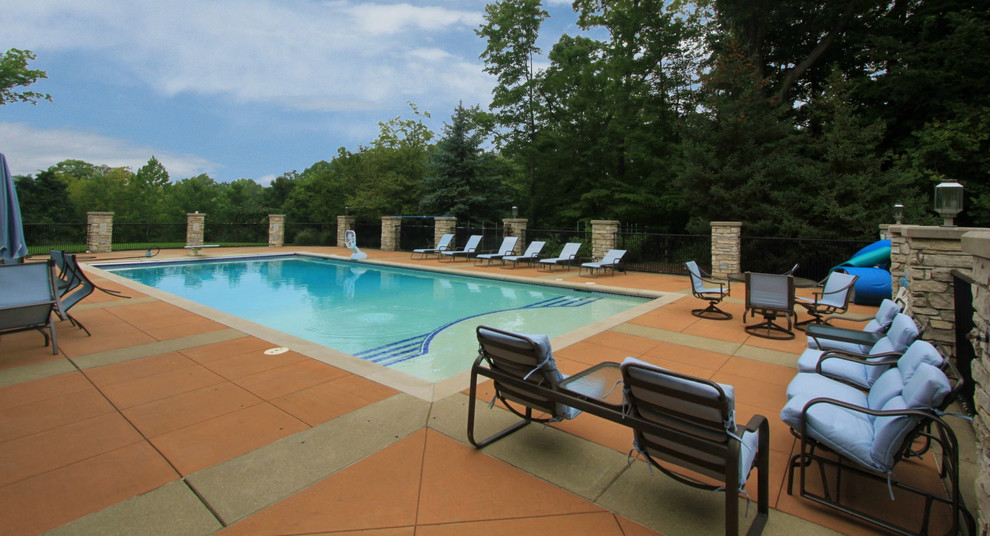 Private Luxury Residence for Sale in Brecksville, Ohio Traditional