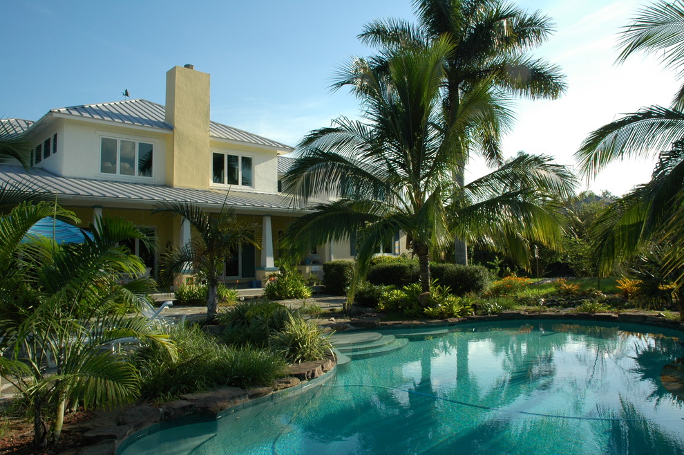 Private ResidenceDavie, FL Tropical Pool Miami by Schachne