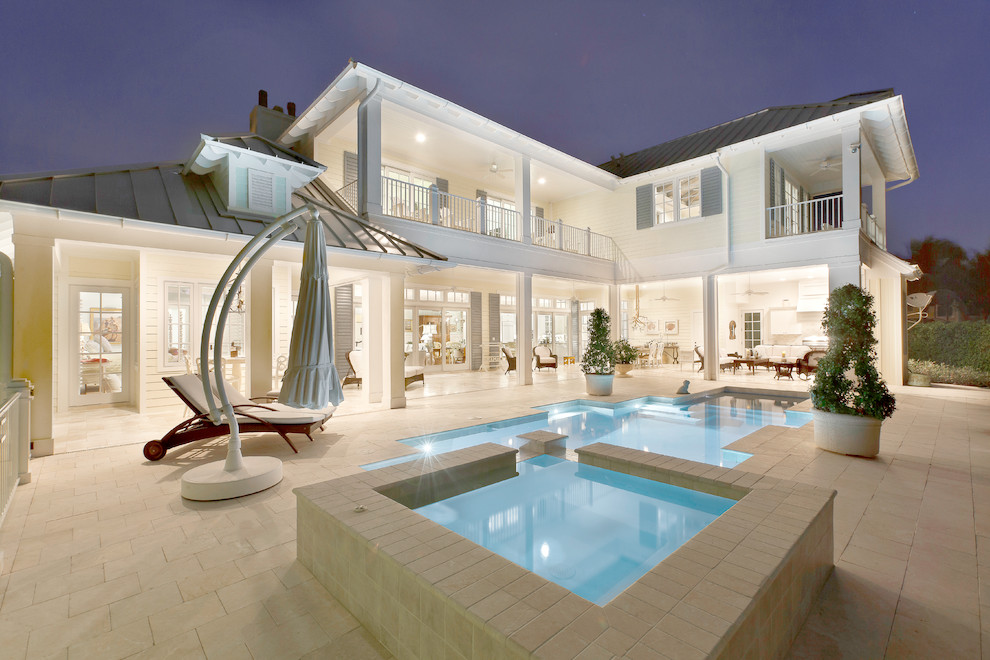 Photo of a contemporary swimming pool in Miami.