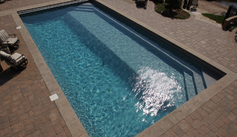 Example of a trendy pool design in Minneapolis