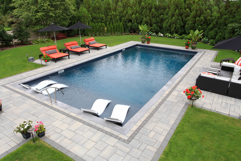 Rectangular Pool with Inwater Chaises Long Island, NY Contemporary