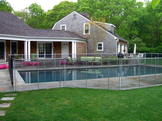 removable pool safety fence