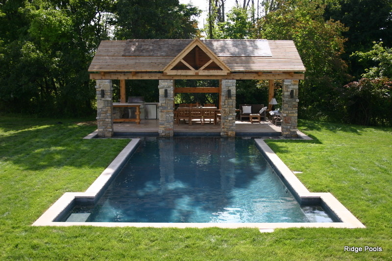 This is an example of a contemporary swimming pool in New York.