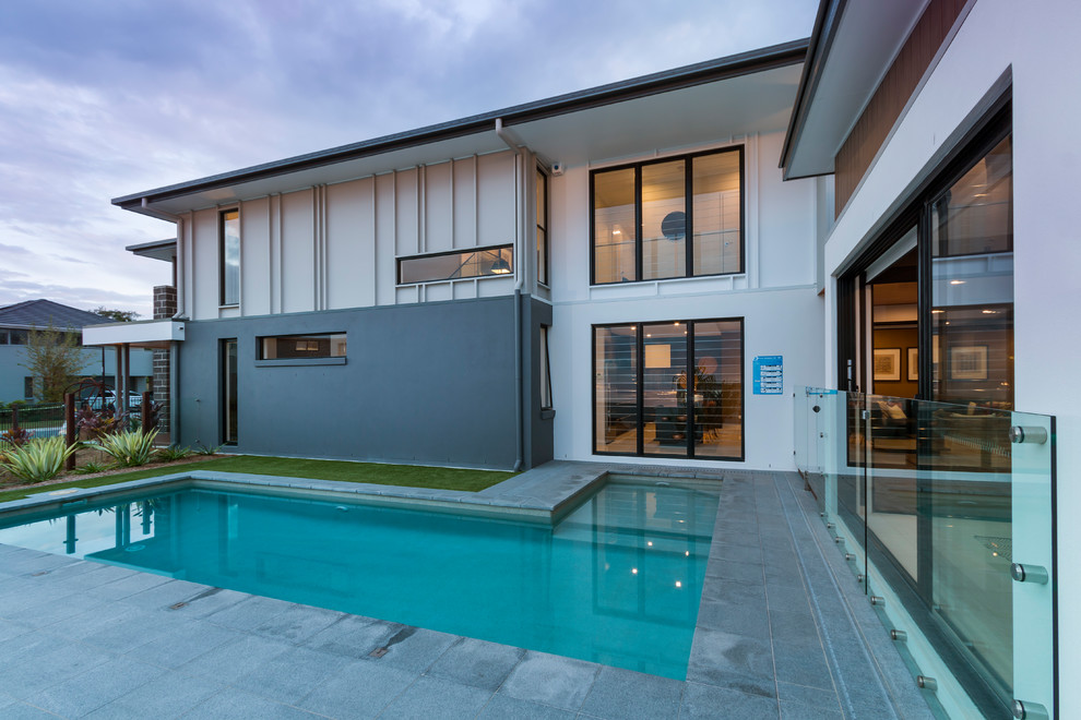 Design ideas for a contemporary swimming pool in Melbourne.