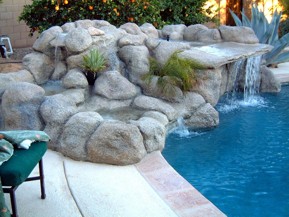 Example of a trendy pool design in Sacramento