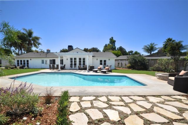 Saddlehorn Residence - Farmhouse - Pool - Los Angeles - by Buchmann