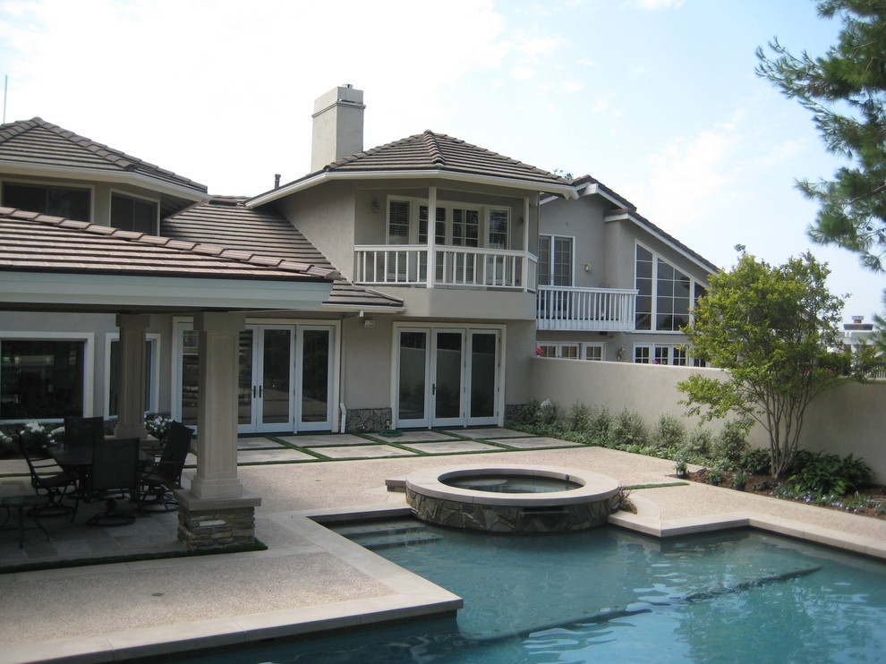 Inspiration for a contemporary pool remodel in Orange County