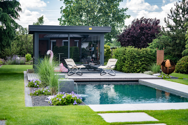 Schwimmteich/ Biopool - Contemporary - Pools & Hot Tubs - Bremen - by