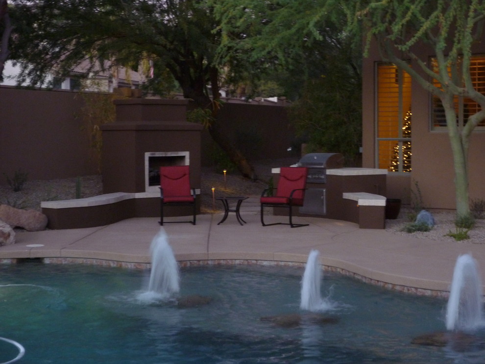 Moderner Pool in Phoenix