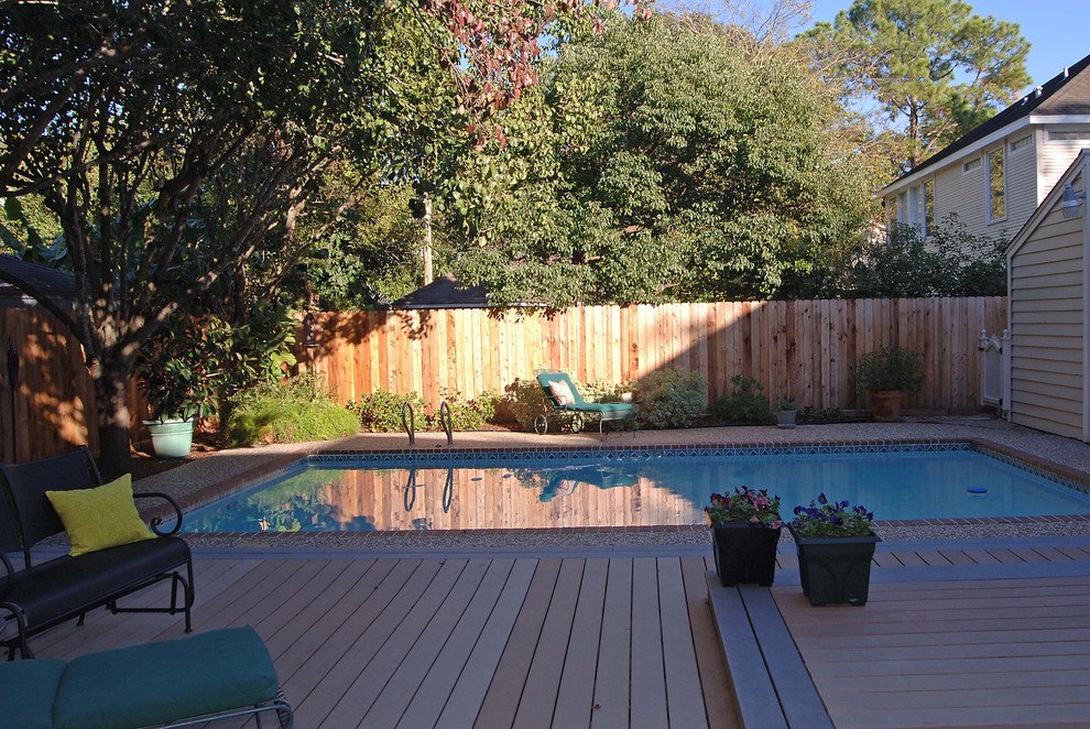 Southgate Deck Contemporary Pool Houston by Legal Eagle