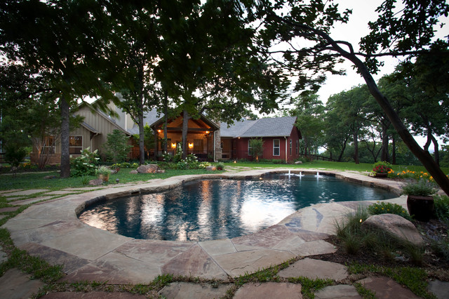 Stoneledge Luxury Swimming Pool Grapevine Tx American Traditional Garden Dallas By One Specialty Landscape Design Pools Hardscape Houzz