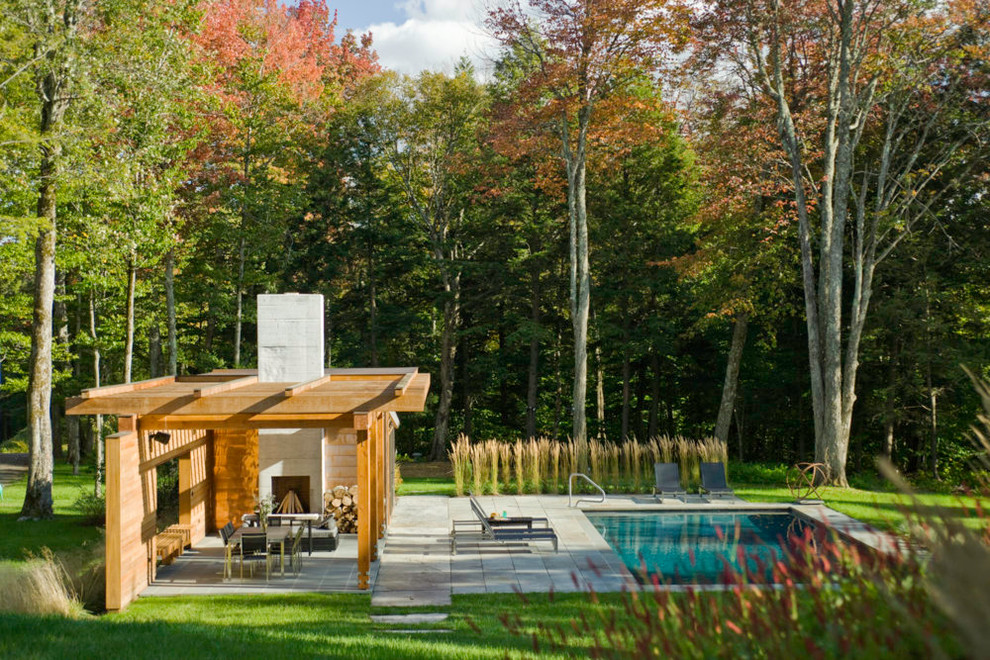 Stowe, Vermont Pool House Modern Pool Burlington by Patterson