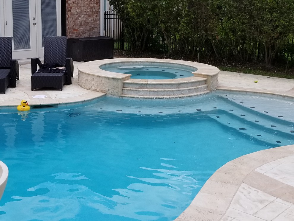 Moderner Pool in Houston