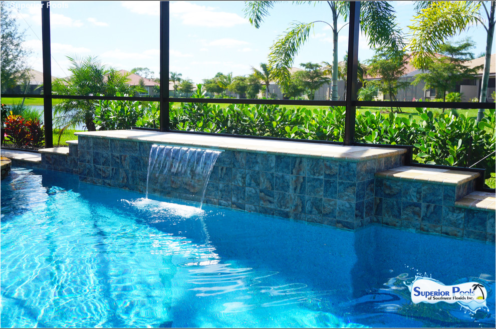 Bild på en tropisk pool