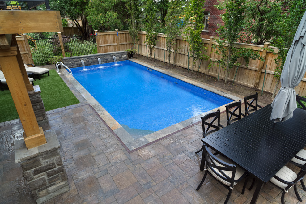 Pool - contemporary pool idea in Toronto
