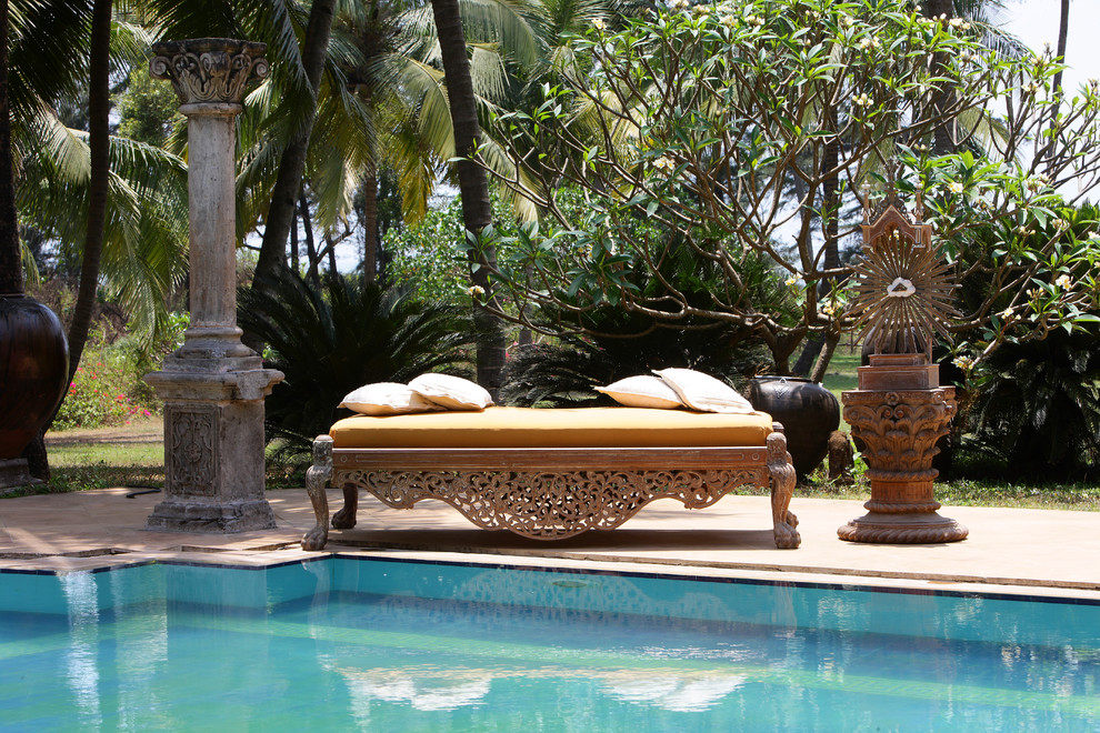 Bild på en orientalisk pool
