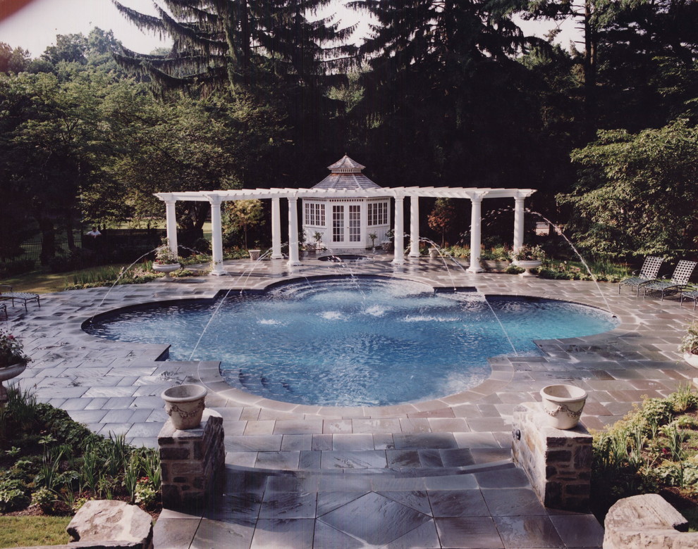 Swimming pool with spa and gazebo Traditional Pool Philadelphia