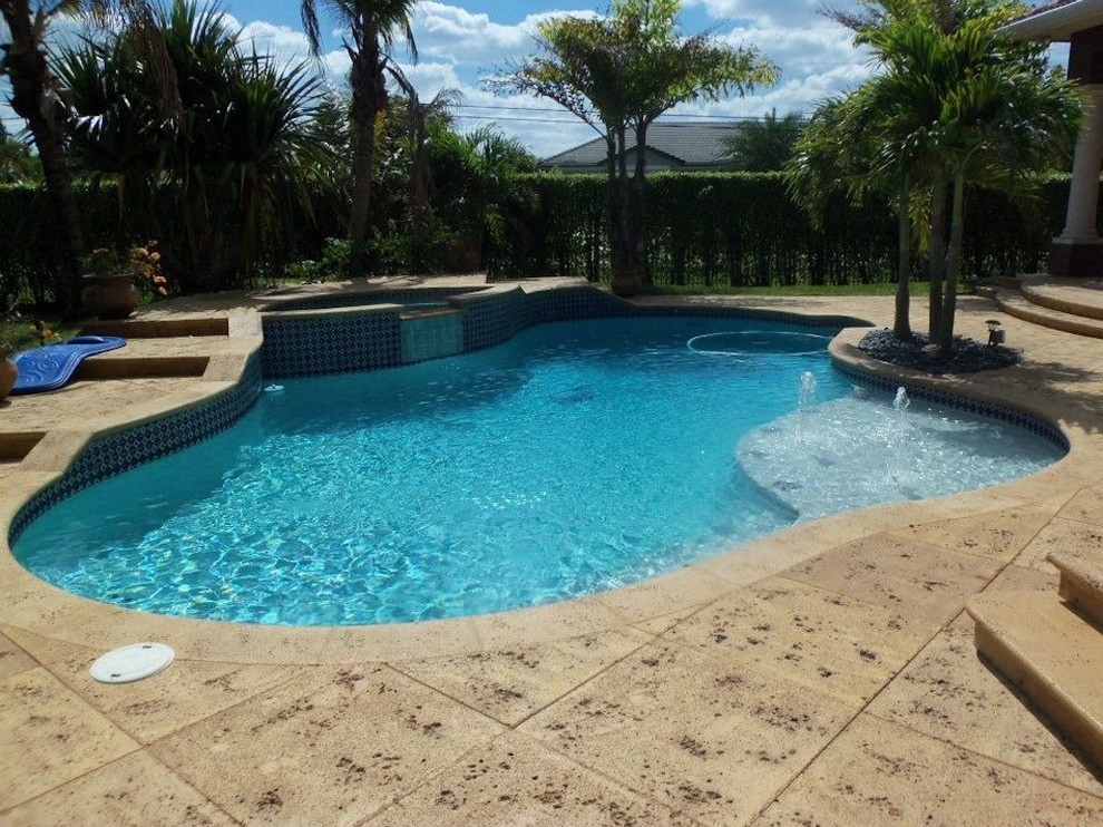 Swimming Pools and Decks - Traditional - Pool - Miami - by Twin Lakes ...