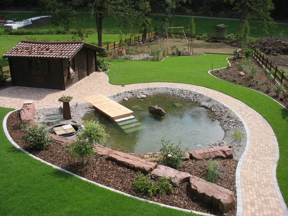 Teich und Neugestaltung eines Garten Country Swimming Pool & Hot