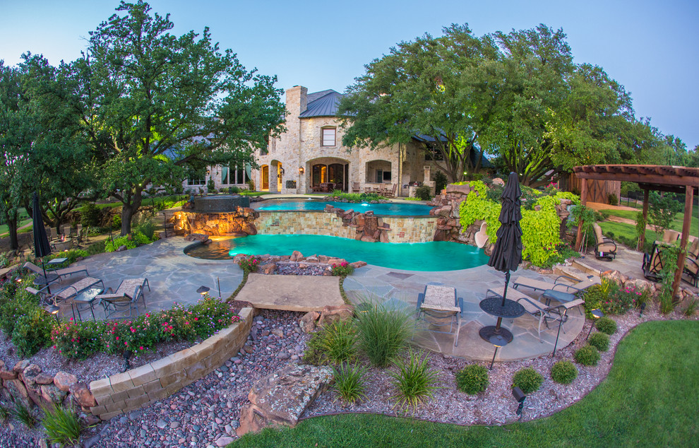 Texas Estate Traditional Pool Dallas by AquaTerra Outdoors Houzz