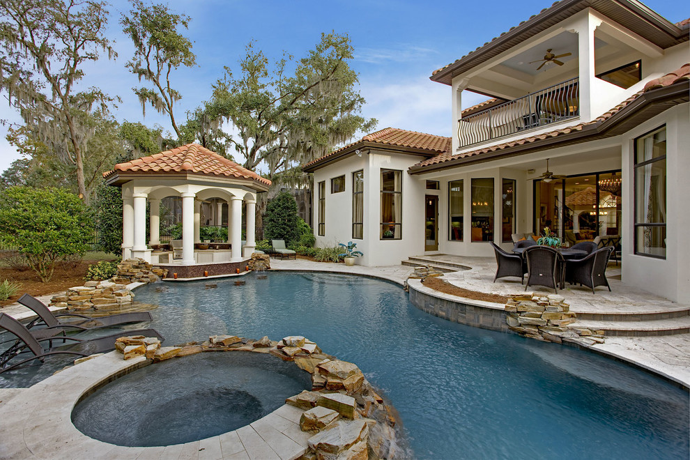 The Builders of Marco Island - - Swimming Pool & Hot Tub - Miami - by