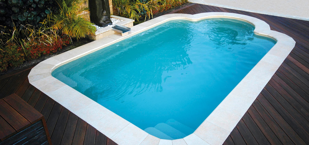 This is an example of a world-inspired swimming pool in Gold Coast - Tweed.