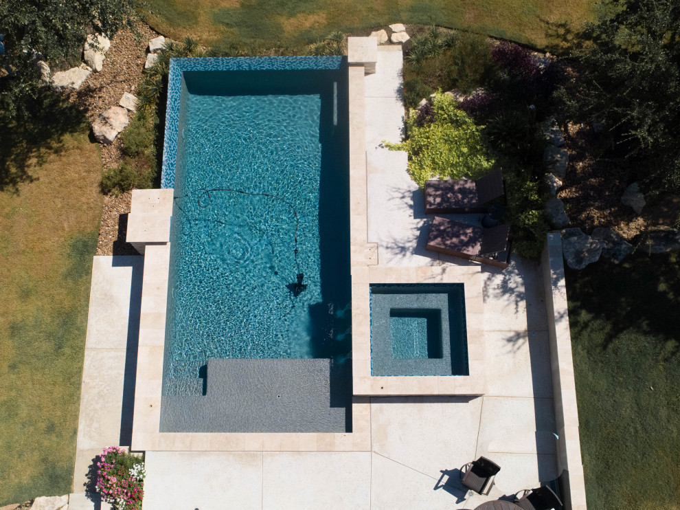 Timberwood Park Pool and Spa Modern Pool Austin by Infinity