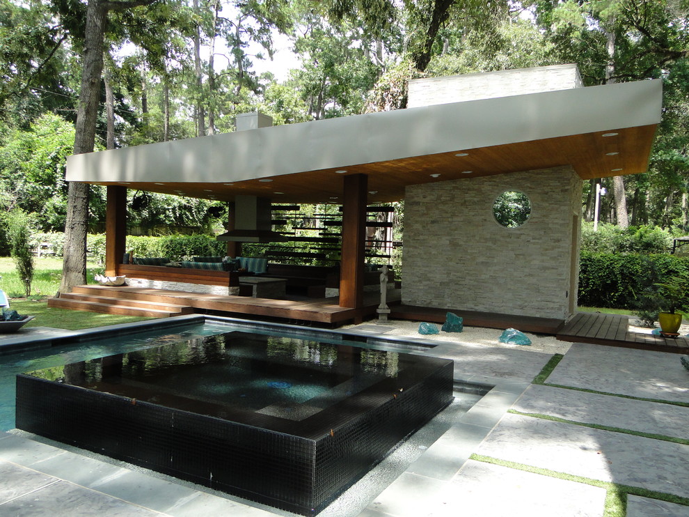 Источник вдохновения для домашнего уюта: бассейн в современном стиле