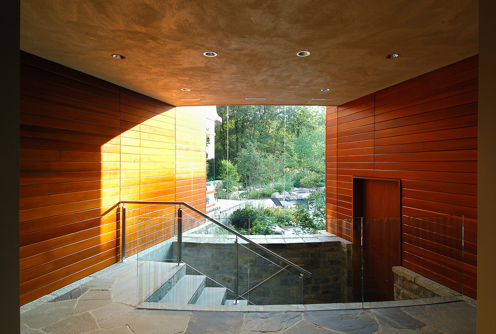 На фото: бассейн в современном стиле