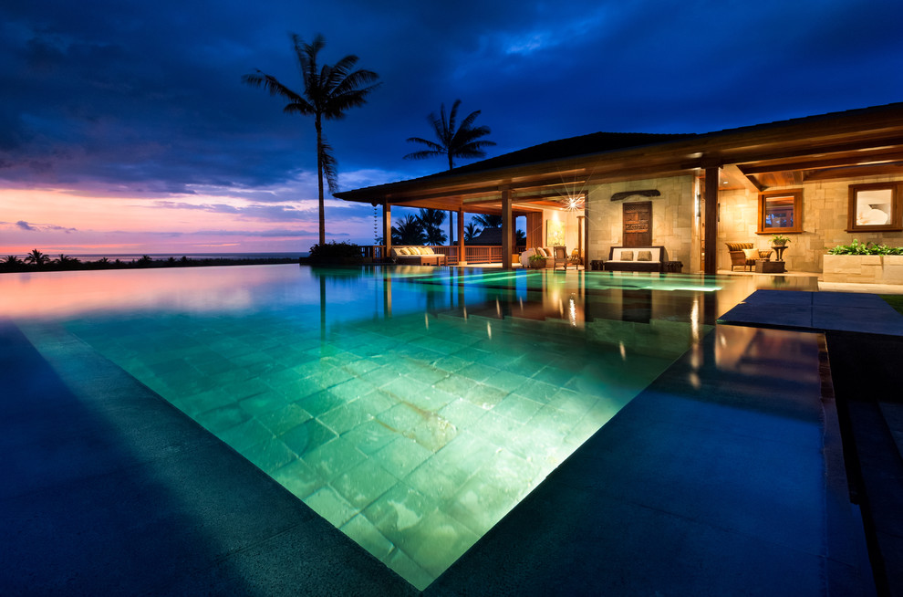 Photo of a world-inspired infinity swimming pool in Hawaii.
