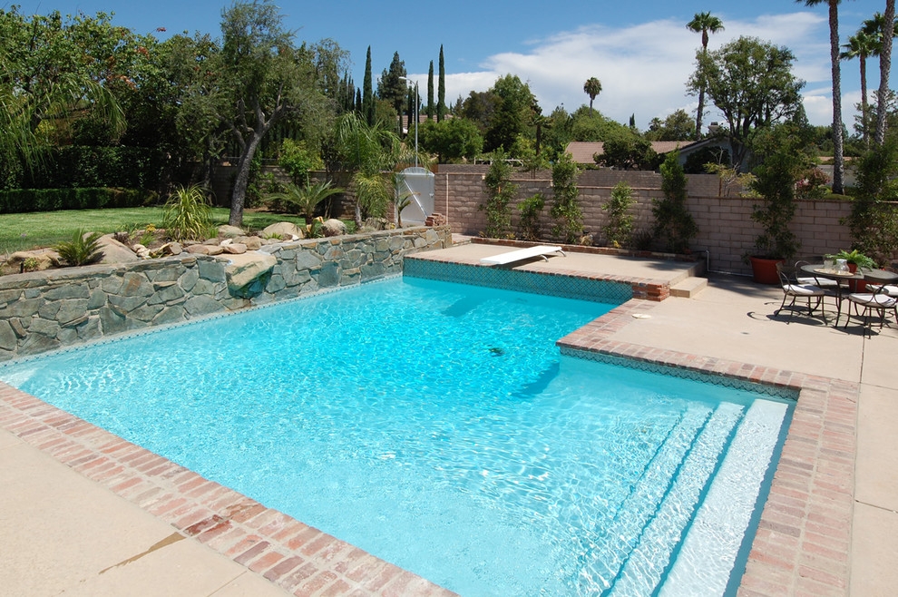 Valley Pool Home - Traditional - Pool - Los Angeles - by Jennifer Buys ...