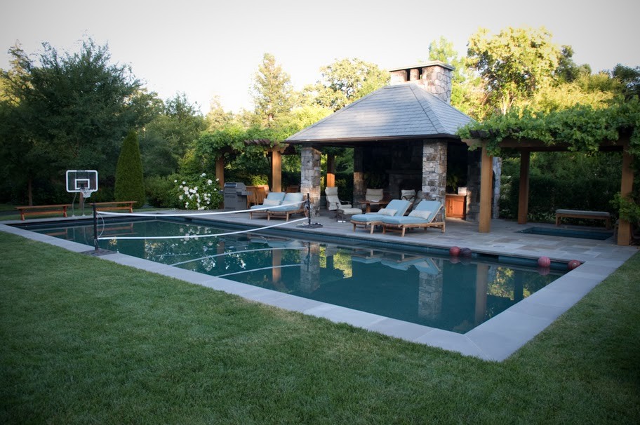 Idee per una piscina tradizionale