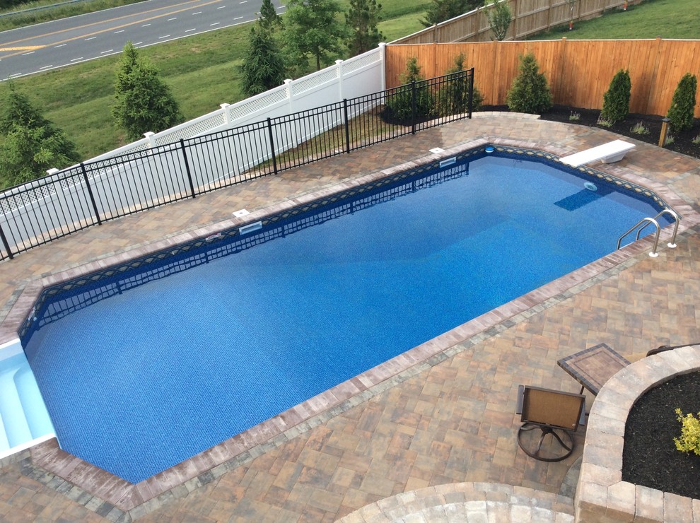 Example of a mid-sized classic pool design in DC Metro