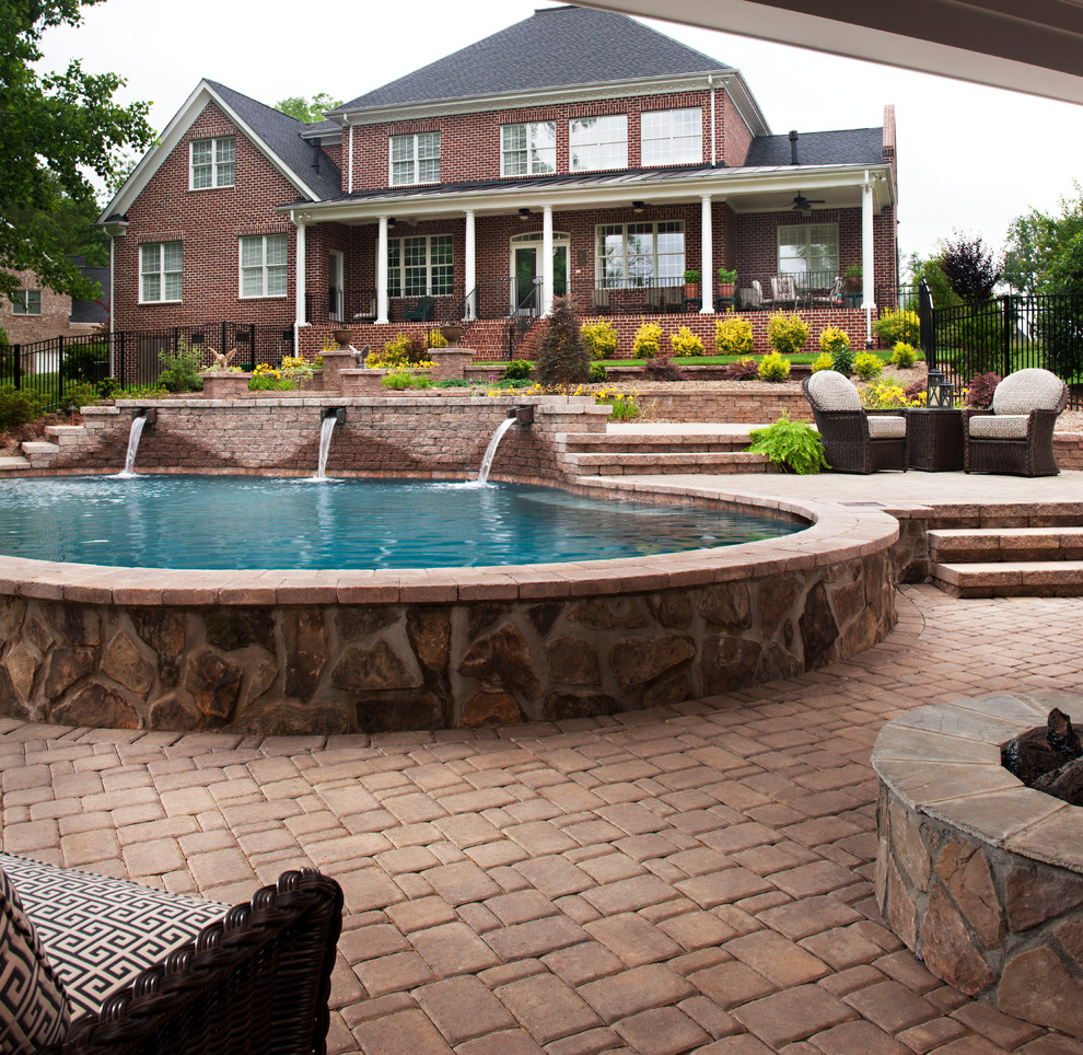 Klassischer Pool in Charlotte