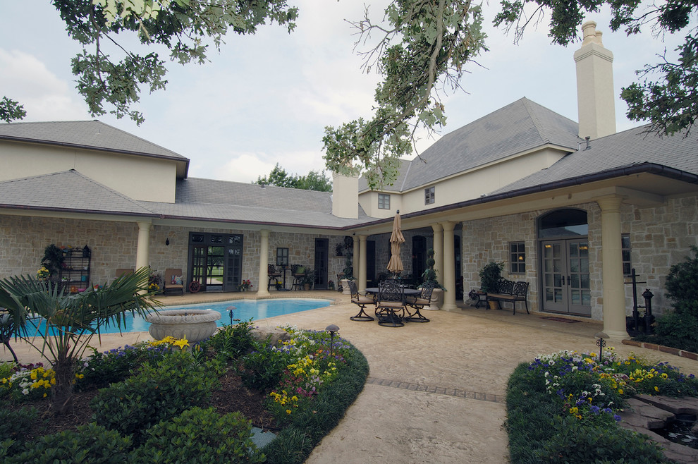 Home" Sulphur Springs Traditional Pools & Hot Tubs Dallas by