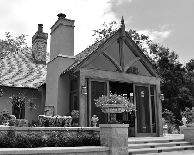 A French country cottage in Montecito Traditional Verandah Santa