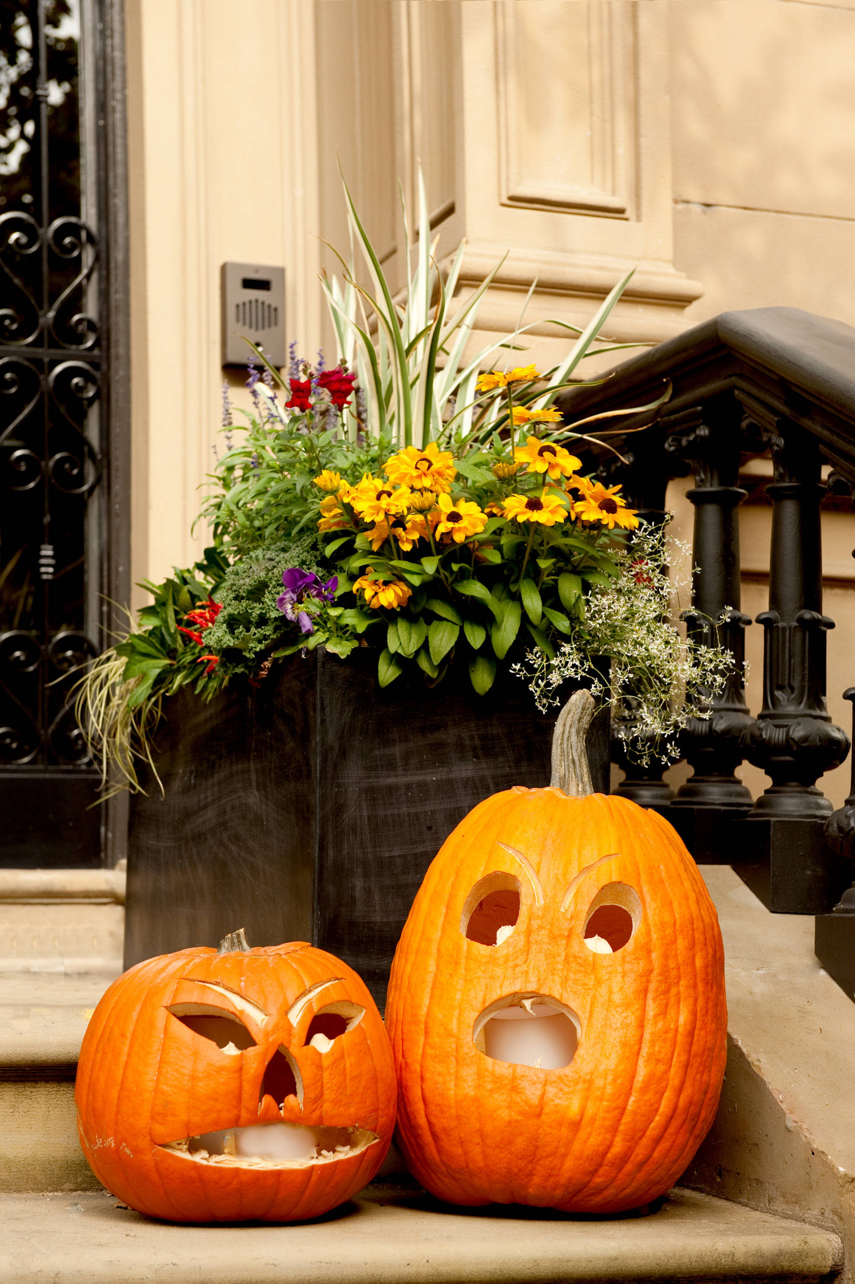 8 schaurig-schöne Halloween-Deko-Ideen für Haus & Garten