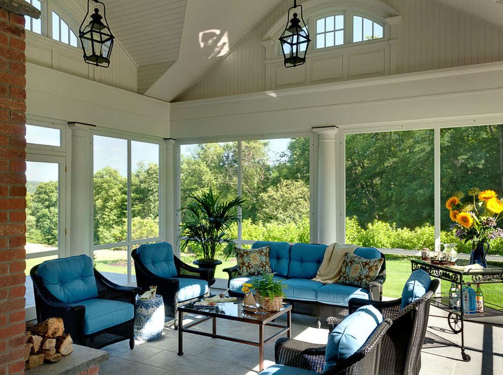 Design ideas for a traditional veranda in New York with feature lighting.
