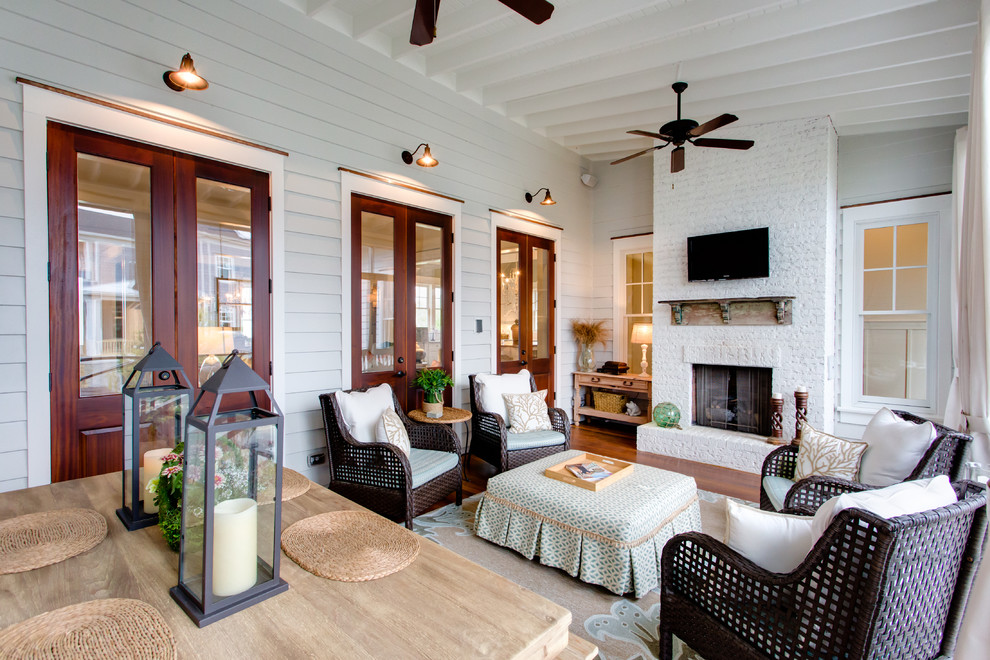 Inspiration for a transitional porch remodel in Charleston