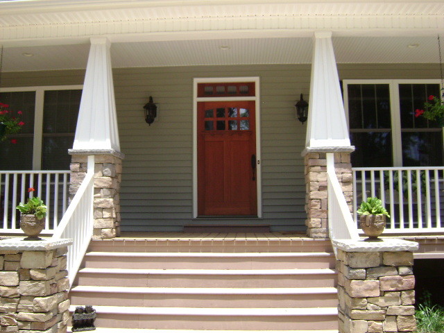 Photo of a classic veranda in Jackson.
