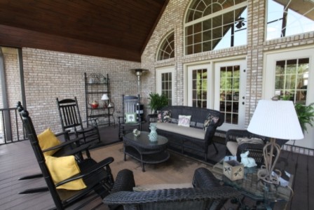 Elegant porch photo in Charlotte