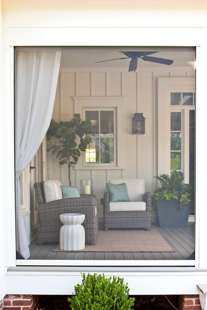 Executive Screens Modern Porch Other by PHANTOM RETRACTABLE