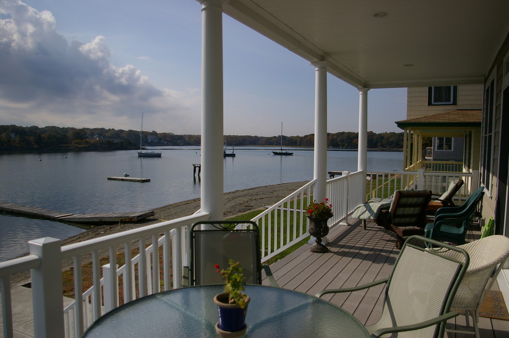 Hampton Circle, Hull MA Traditional Porch Boston by Duxborough