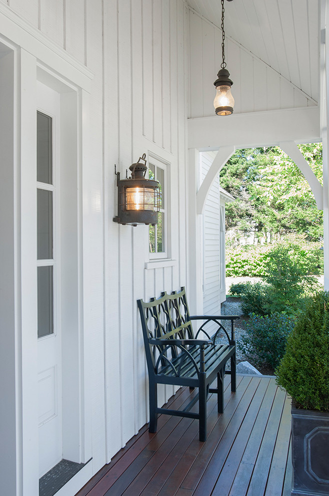 Beach style porch idea in Portland Maine