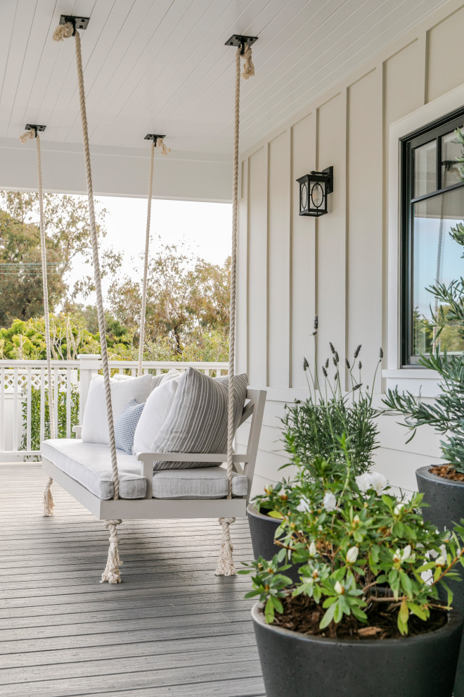 Inspiration for a coastal front veranda in San Diego.